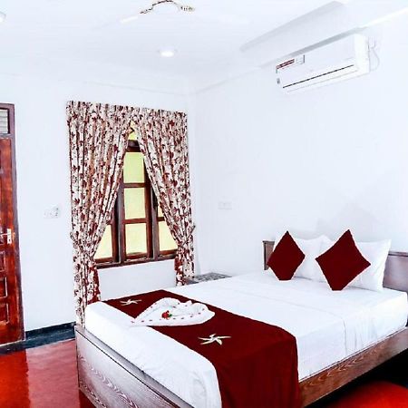 Crescent Sea Resort Nilaveli Ngoại thất bức ảnh