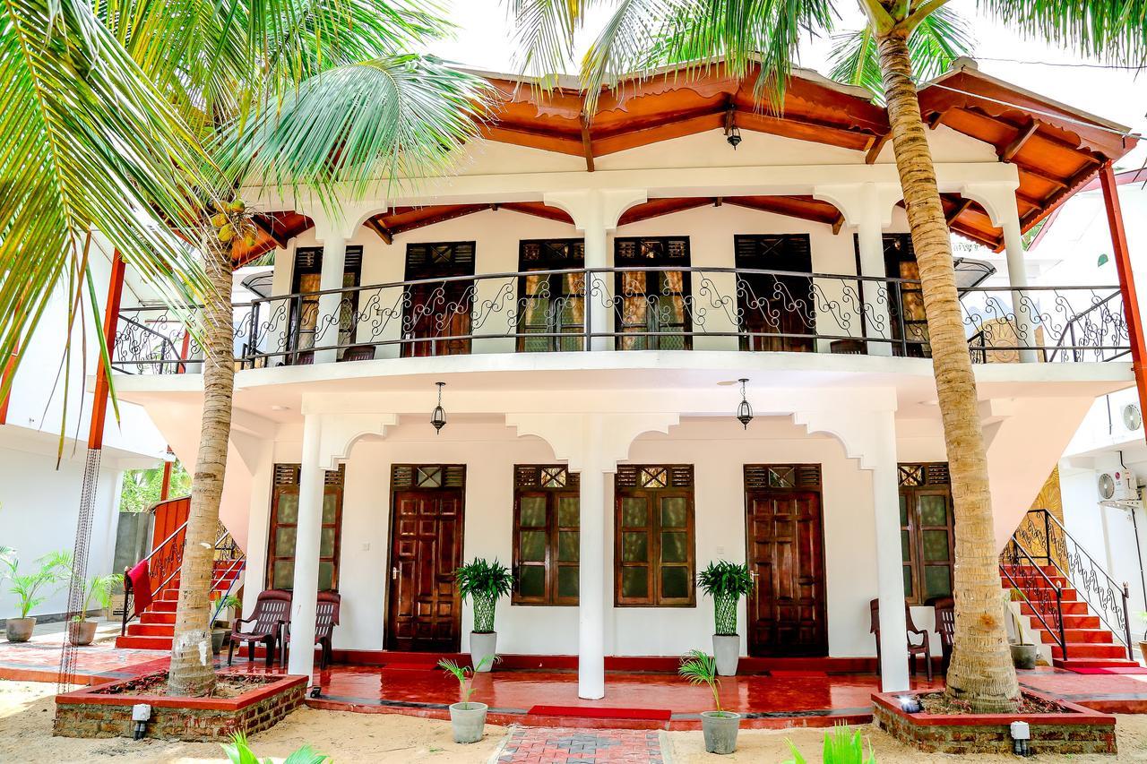 Crescent Sea Resort Nilaveli Ngoại thất bức ảnh