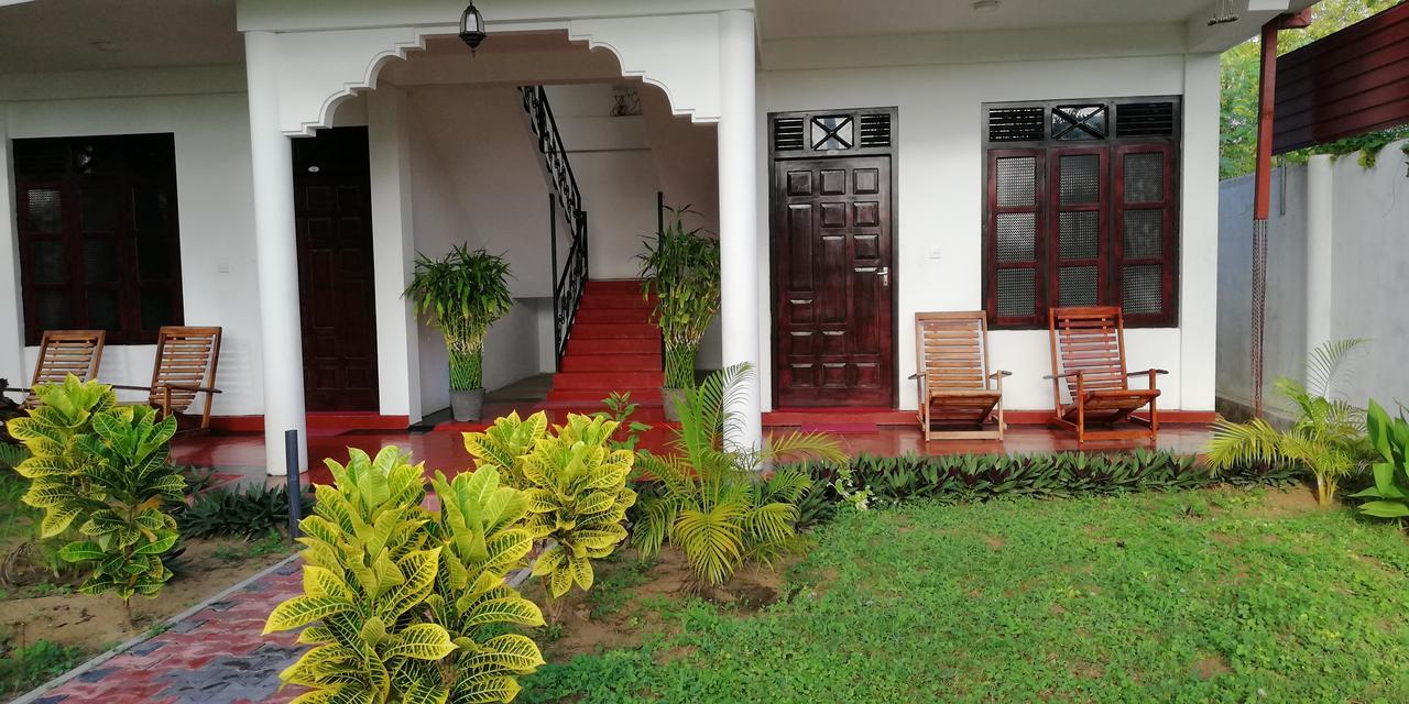 Crescent Sea Resort Nilaveli Ngoại thất bức ảnh