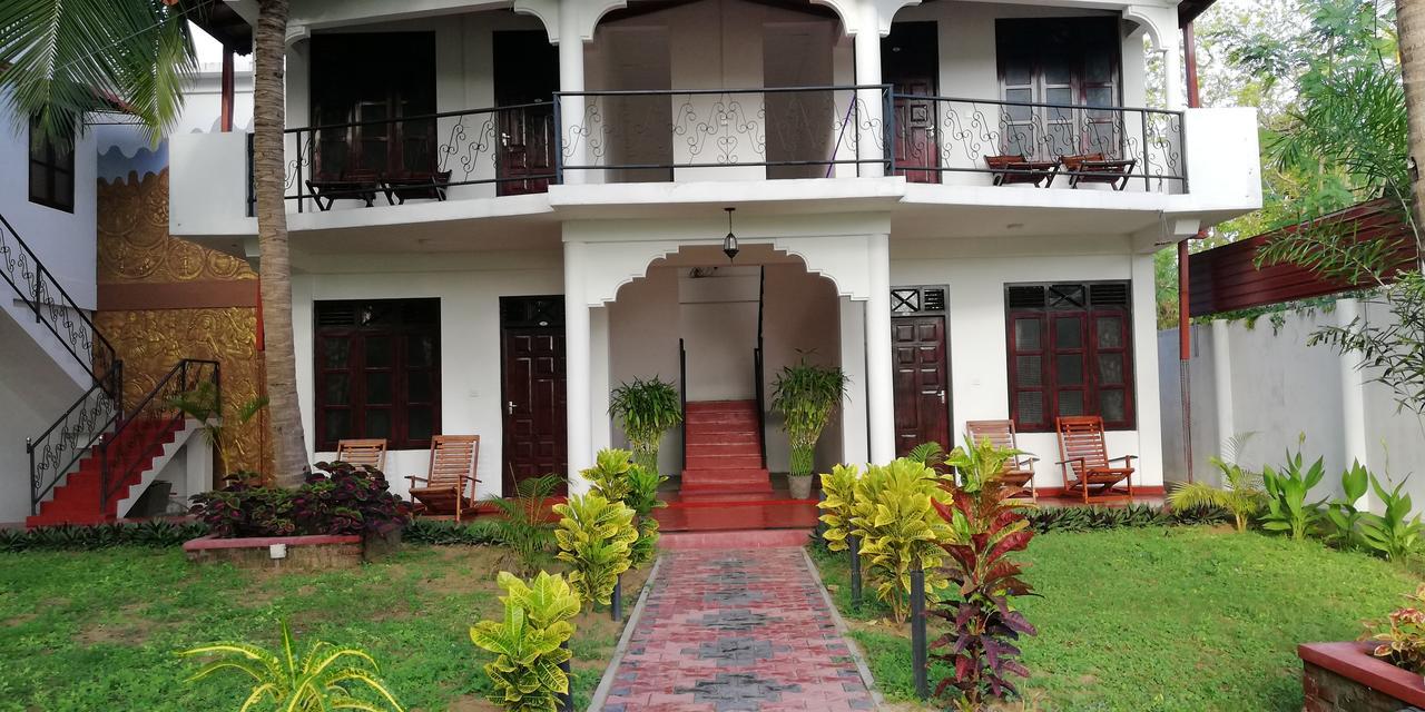 Crescent Sea Resort Nilaveli Ngoại thất bức ảnh